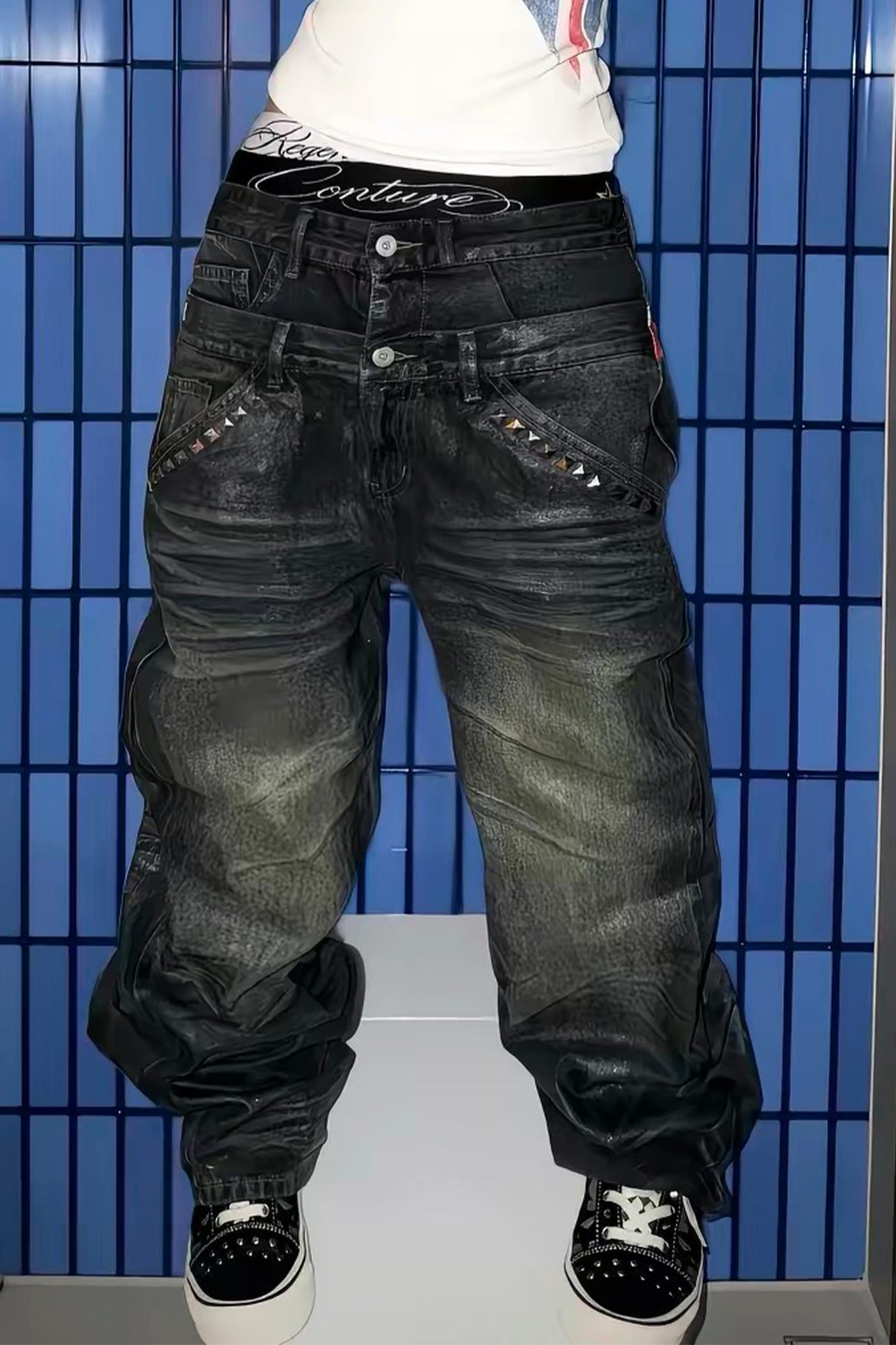 REGEN ZONE Flag Wax-Brushed Studded Double-Waist Jeans