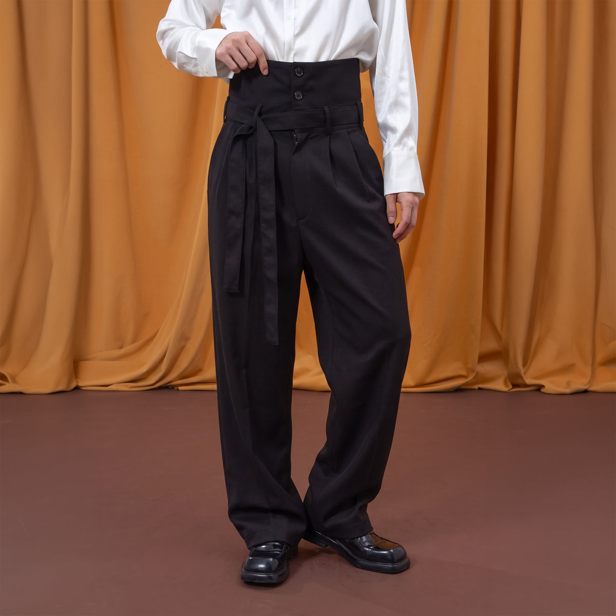 CLP Retro Wide-Leg Belted Trousers