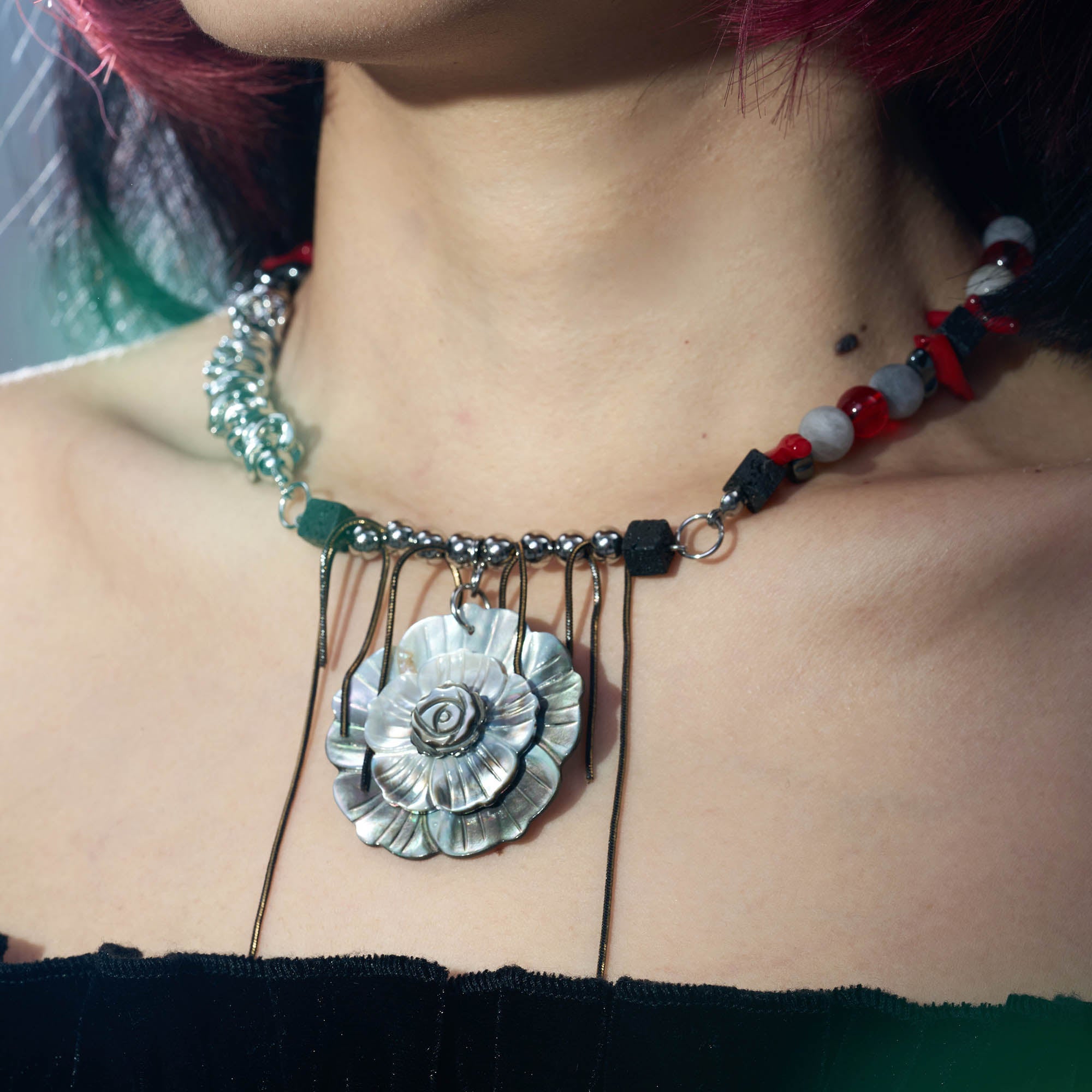 ILLUSORY Flower of Thorns Beaded Necklace