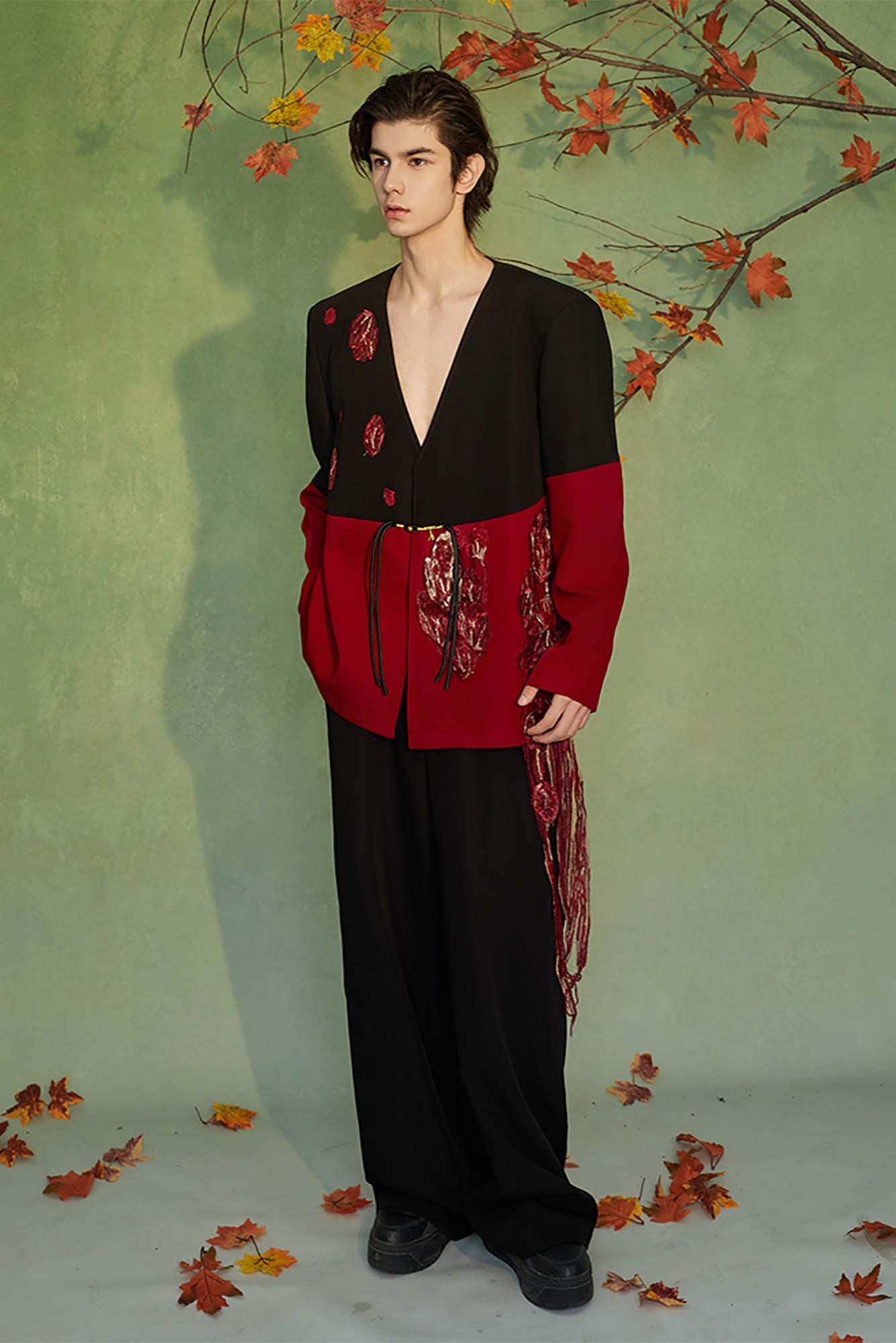 JIECHI Midnight Blaze Embroidered Spliced Blazer