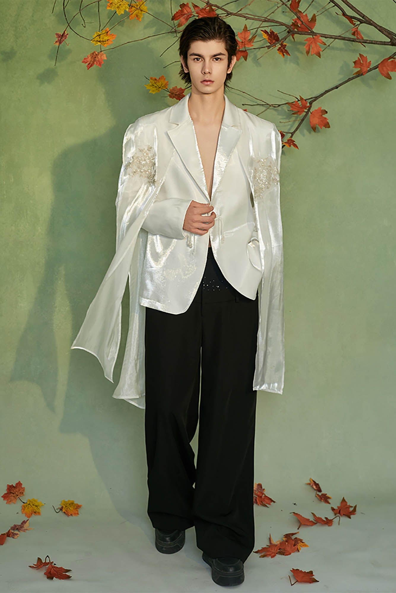 JIECHI Floral Embellished Cape Satin Blazer