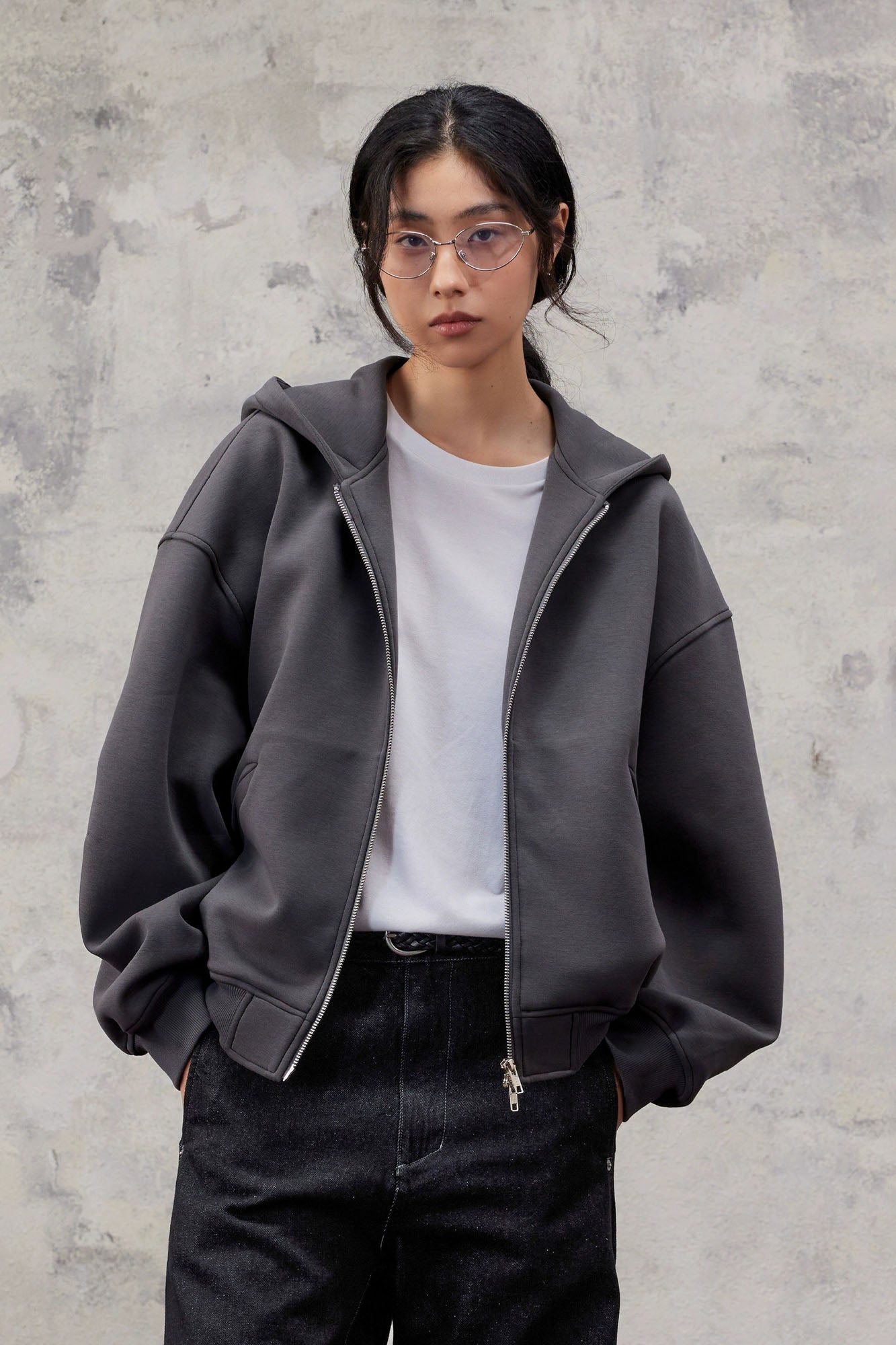 ALVNG AR ANTS Structured Curved Sleeve Pointed Hood Jacket