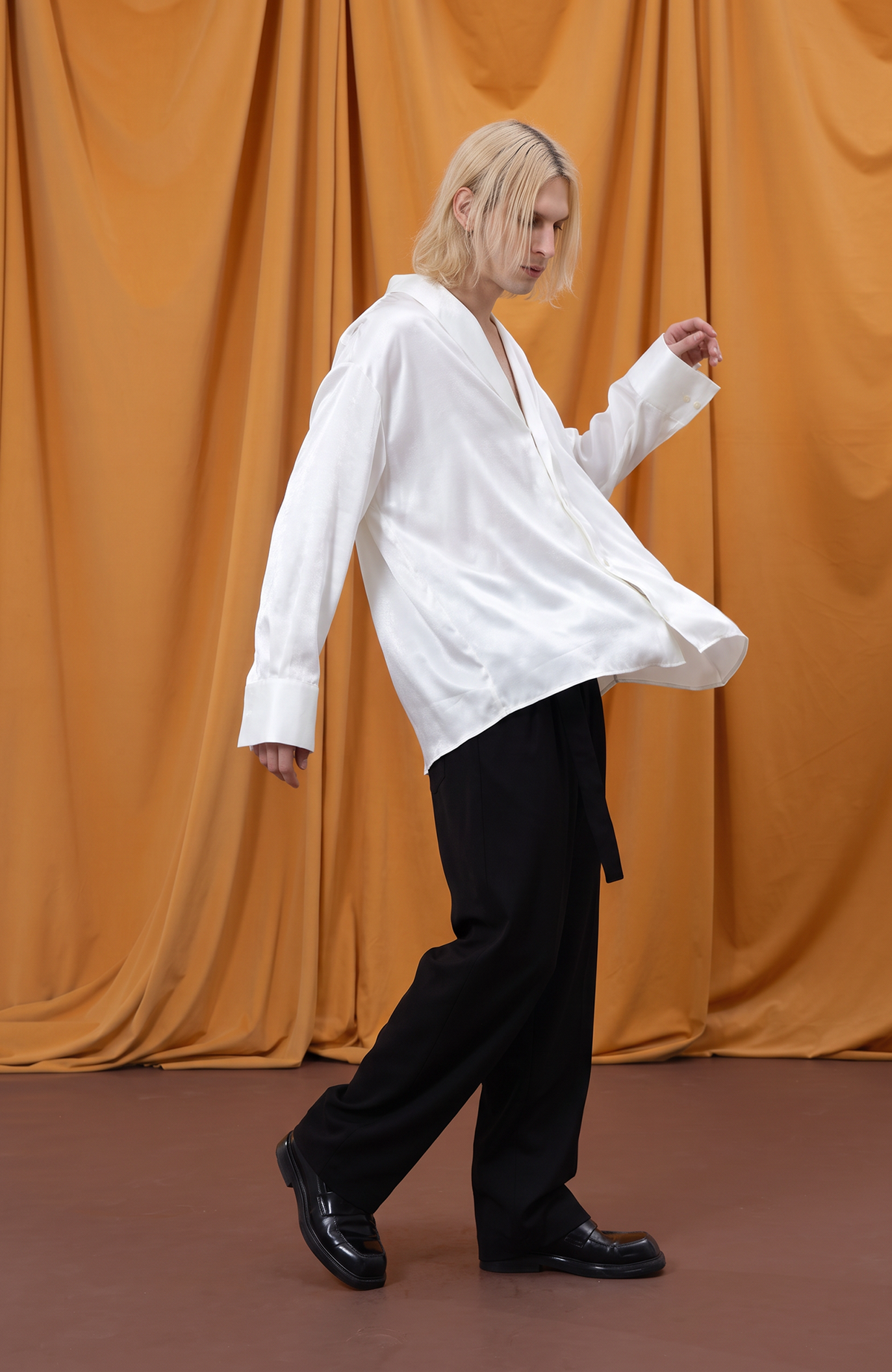 CLP Retro Satin Lapel Oversized Shirt