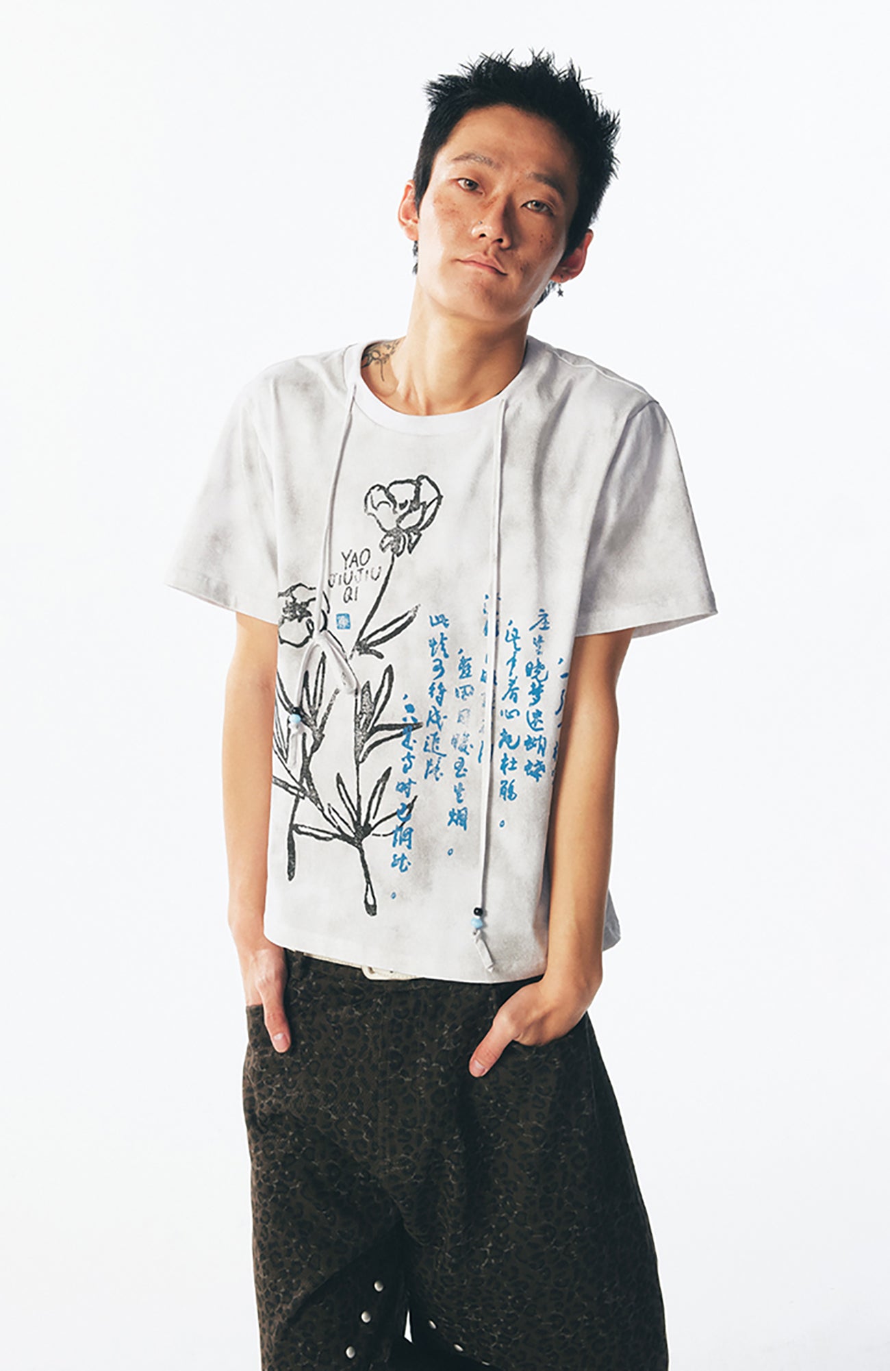 1997 POSTOFFICE Floral Script Graphic T-Shirt, premium urban and streetwear designers apparel on PROJECTISR.com, 1997 POSTOFFICE