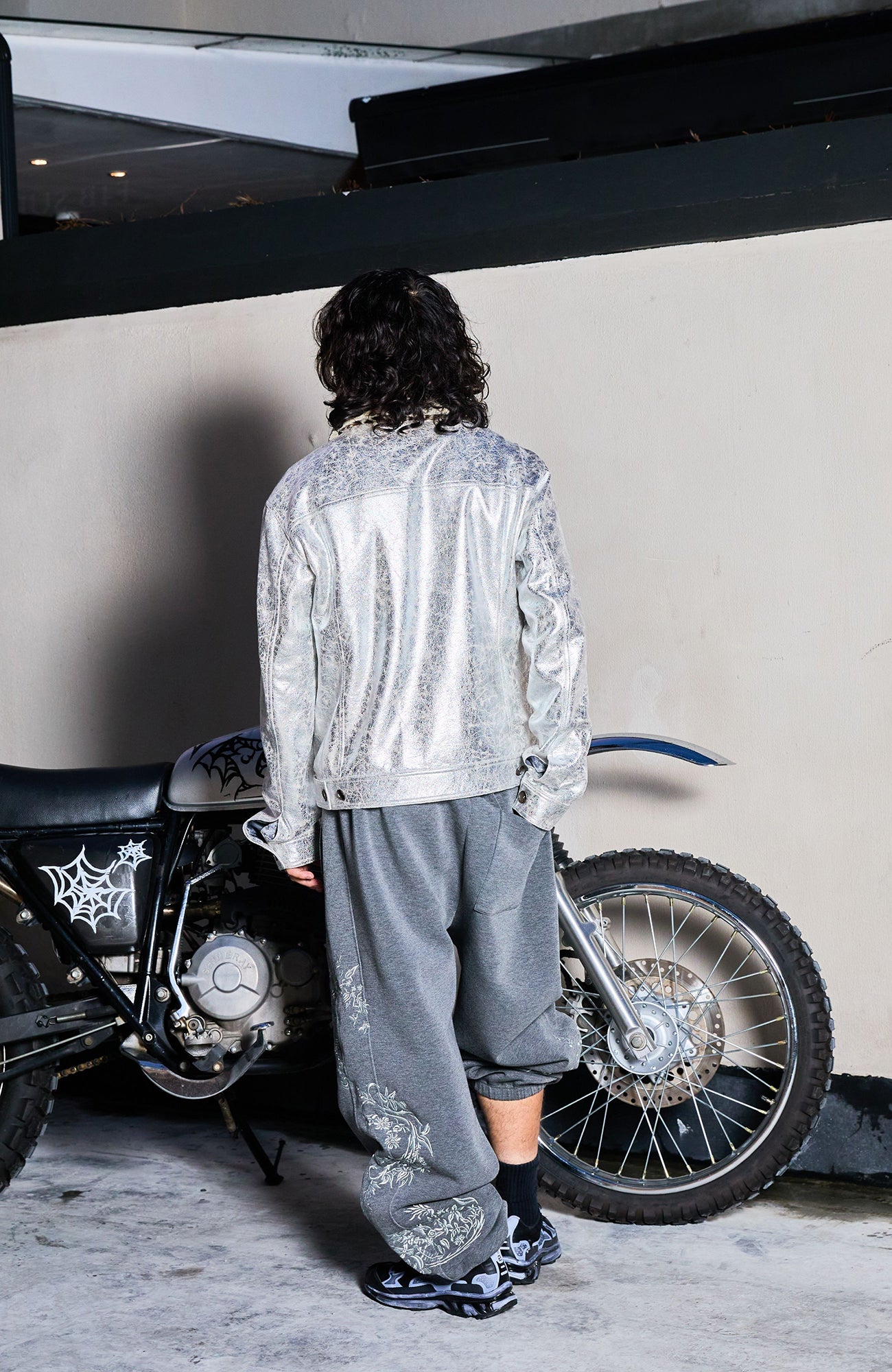 YANLI Fur-Collar Spliced Faux Leather Jacket
